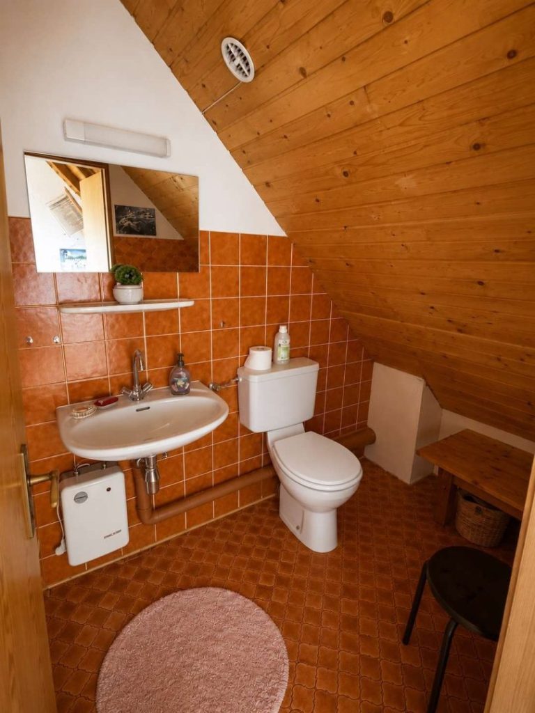 Gäste-WC Dachgeschoss